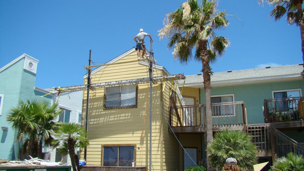 INSTALLING NEW HARDIE PLANK SIDING